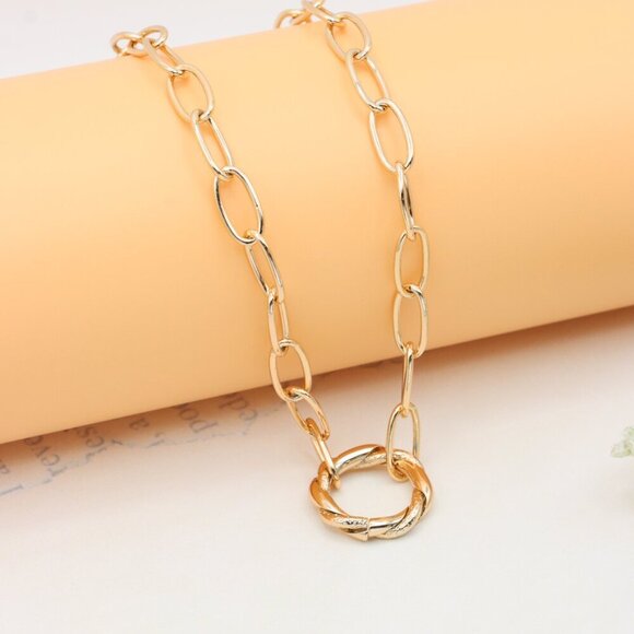 Chunky Oval Link Rose Gold Necklace with Round Center Pendant, XPNL0348 - Picture 9 of 13